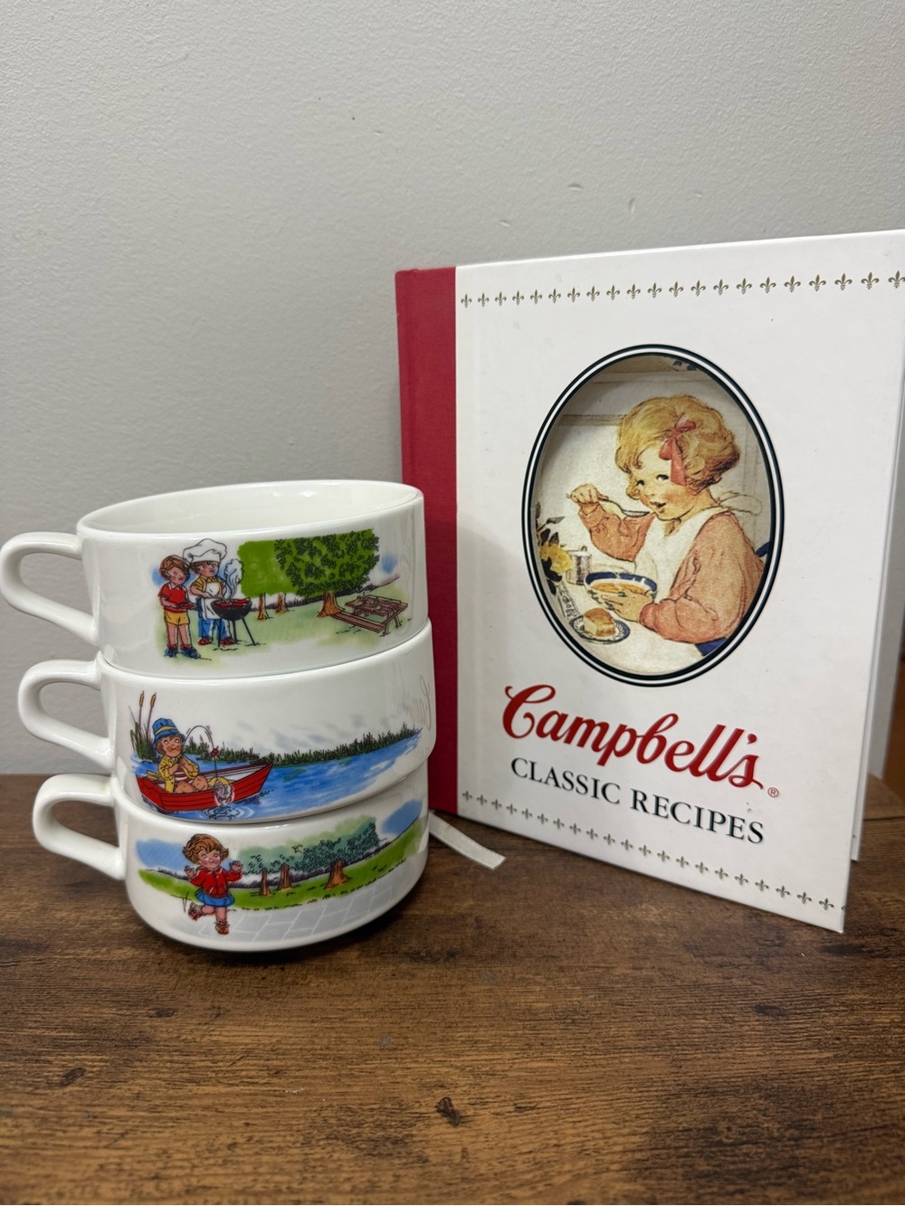 Vintage Stackable Campbells Ceramic Soup Mugs & Campbells Classic Recipe Book